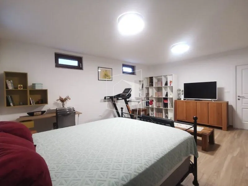 Sale, house, 180m², Podgorica, Crna Gora