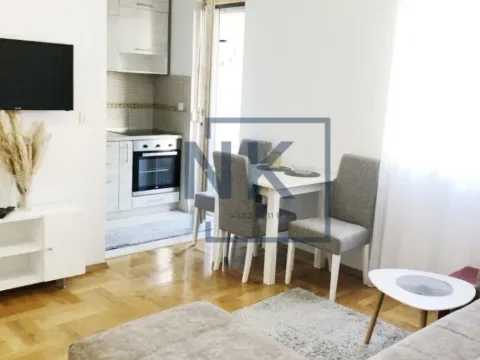 Izdavanje, jednosoban stan, 36m², Stari Aerodrom, Podgorica - image 5