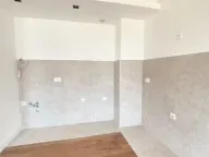 Izdavanje, poslovni prostor, 140m², Preko Morače, Podgorica - image 9