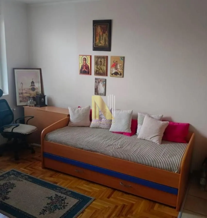 Prodaja, garsonjera, 24m², Bulevar patrijarha Pavla, Novi Sad Sve Podlokacije
