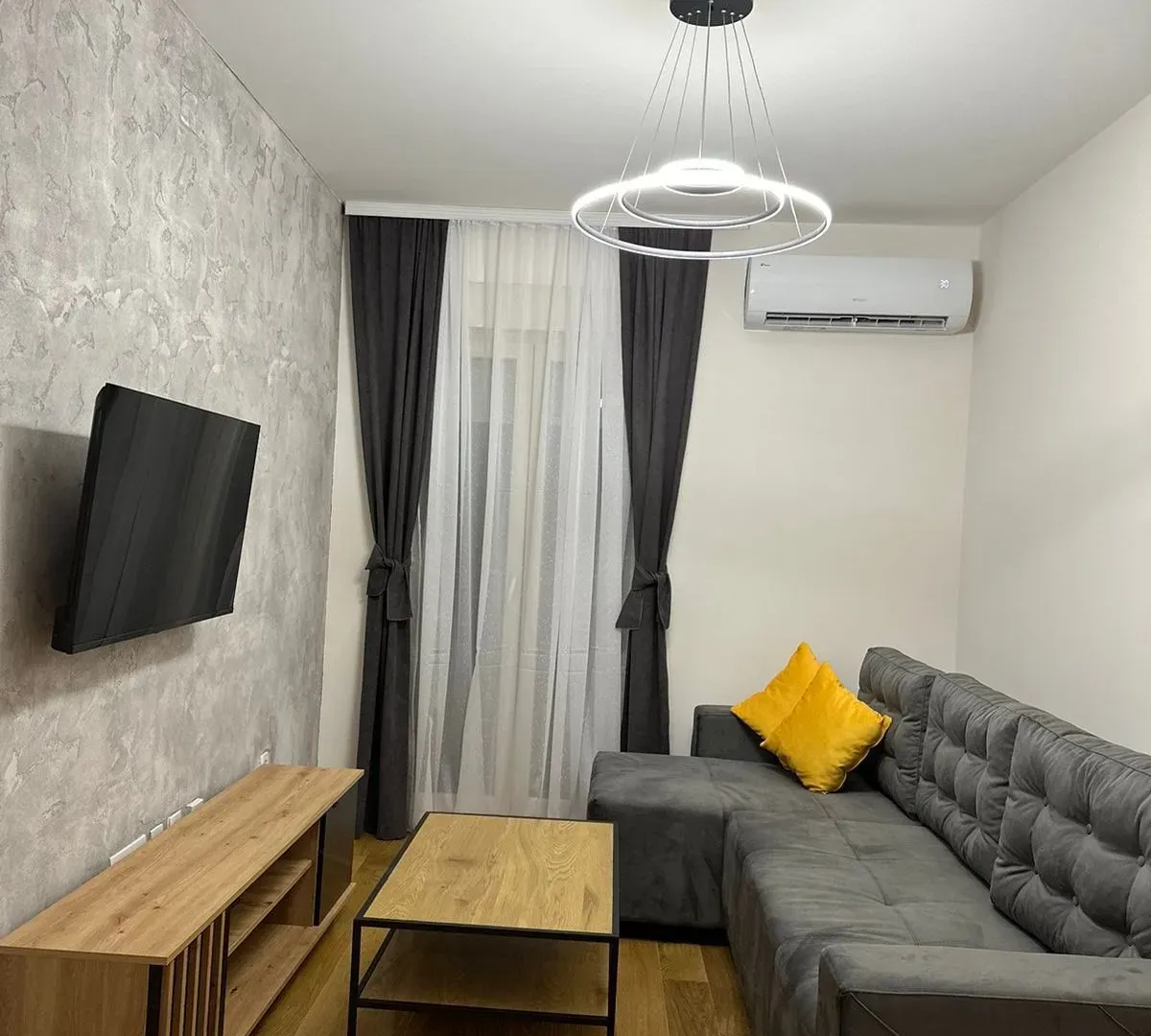 Rent, apartment, 40m², Central Point, Podgorica
