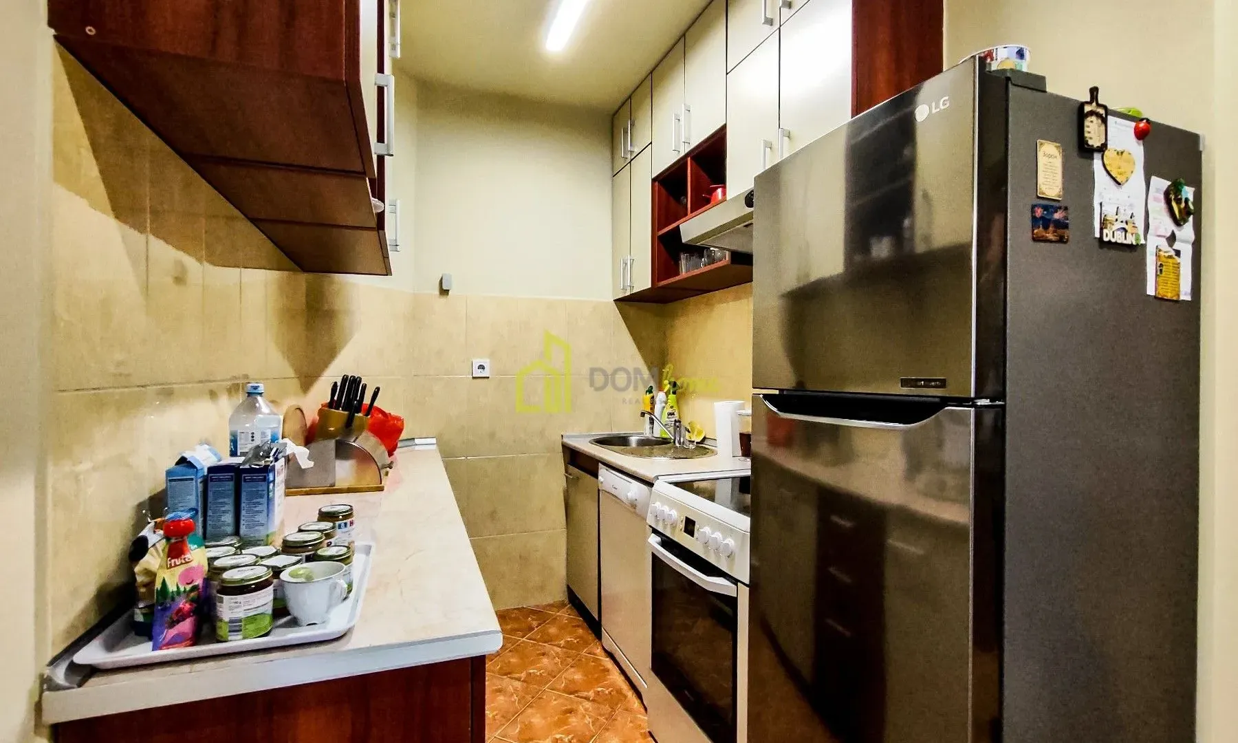 Prodaja, trosoban stan, 83m², Vezirov Most, Podgorica