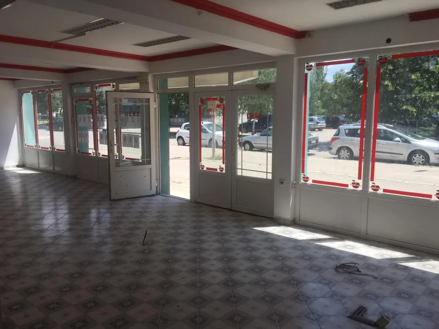 Rent, office space, 100m², Centar, Nikšić