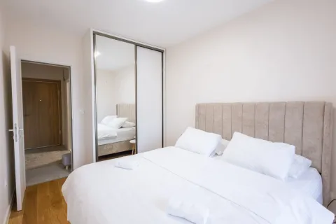 Rent, one bedroom apartment, 50m², Central Point, Podgorica - image 6
