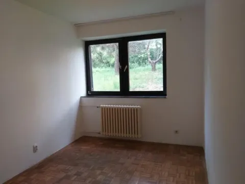 Sale, four bedroom apartment, 86m², Zvezdara Sve Podlokacije, Beograd - image 4