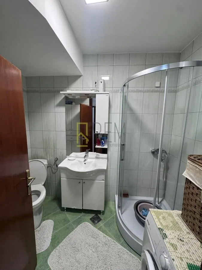 Prodaja, dvosoban stan, 80m², Zabjelo, Podgorica