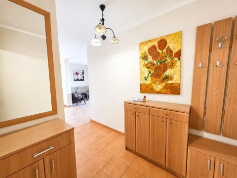 Prodaja, dvosoban stan, 85m², Budva, Crna Gora - image 19