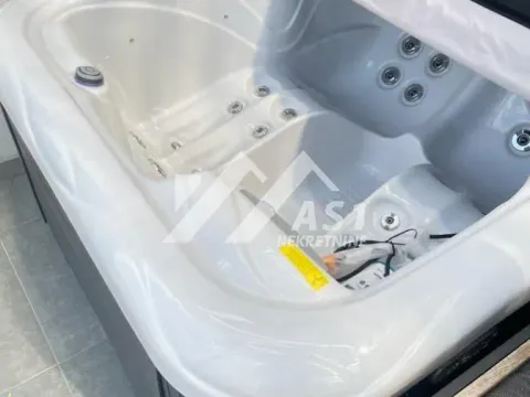 Rent, three bedroom apartment, 105m², Alibegovac, Petrovaradin - image 10