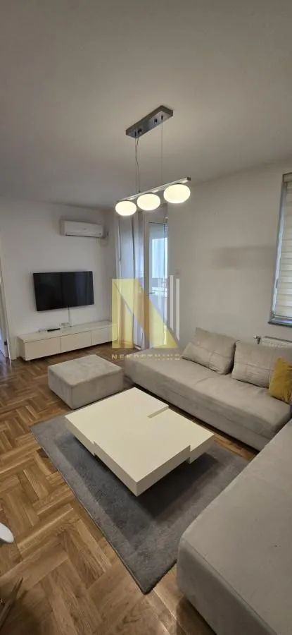 Prodaja, trosoban stan, 63m², Nova Detelinara, Novi Sad Sve Podlokacije