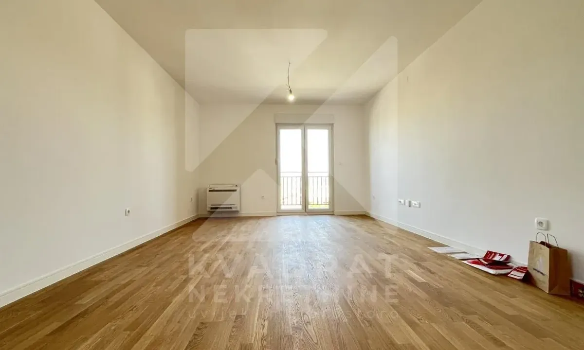Rent, two bedroom apartment, 65m², Stari Aerodrom, Podgorica