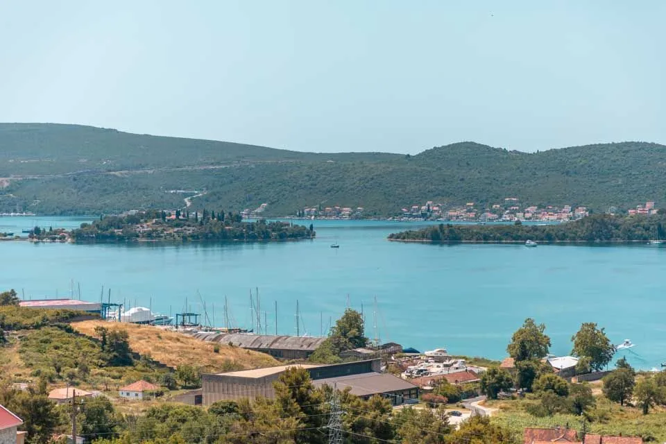 Prodaja, kuća, 539m², Kalimanj, Tivat