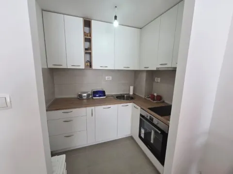 Prodaja, jednosoban stan, 37m², Ljubović, Podgorica