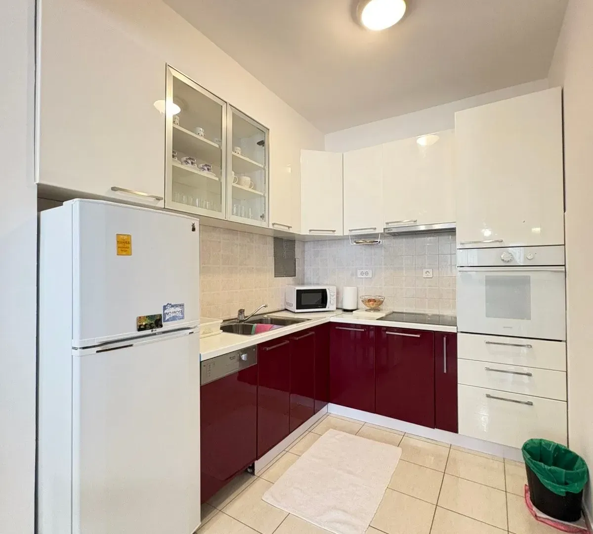 Rent, two bedroom apartment, 70m², City Kvart, Podgorica