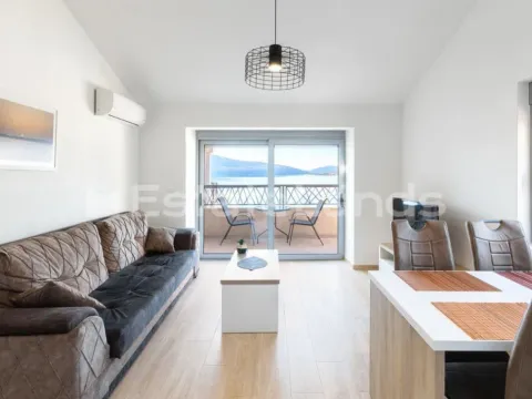 Rent, two bedroom apartment, 65m², Donja Lastva, Tivat - image 2