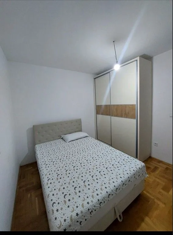 Rent, two bedroom apartment, 65m², 1 maj, Podgorica