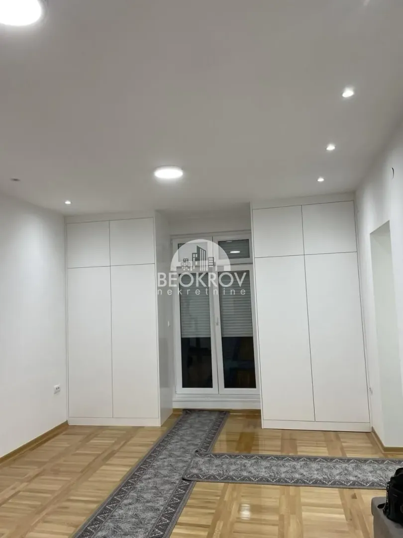 Prodaja, dvosoban stan, 48m², Stari Grad, Beograd