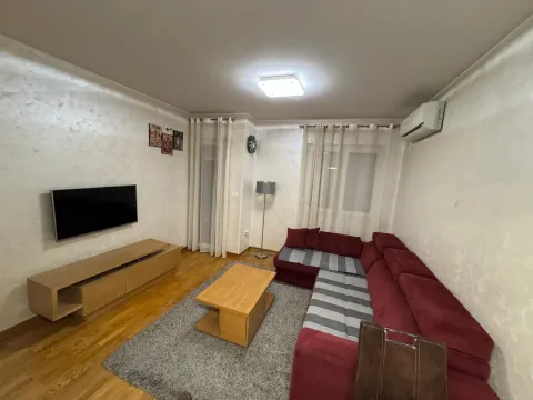 Izdavanje, jednosoban stan, 43m², City Kvart, Podgorica - image 6