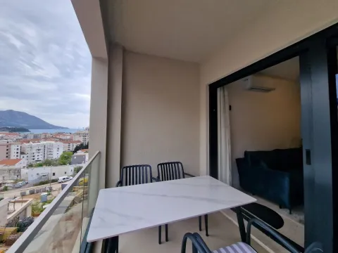 Izdavanje, jednosoban stan, 50m², Budva, Crna Gora - image 10