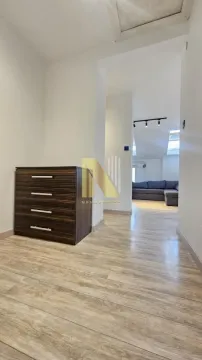 Prodaja, trosoban stan, 83m², Centar, Novi Sad - image 22