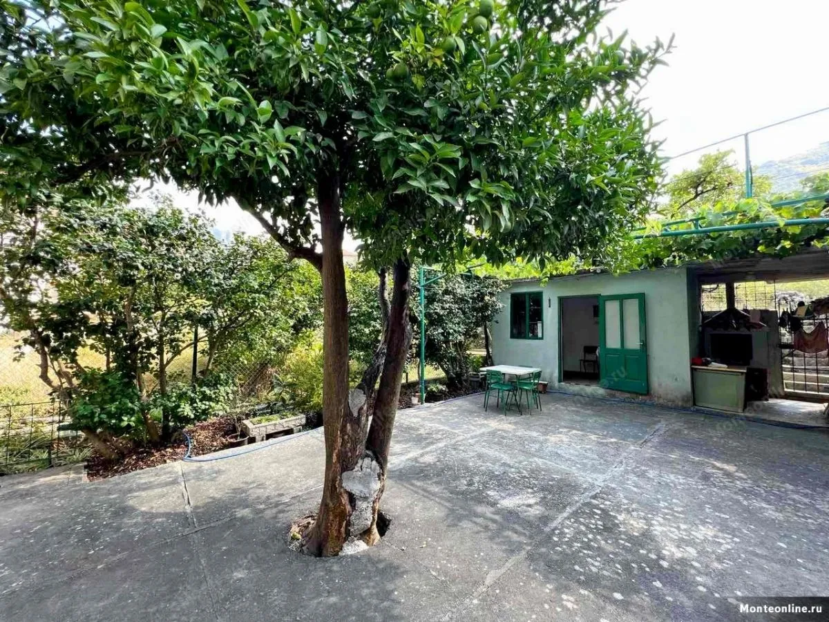 Sale, house, 235m², Prčanj, Kotor