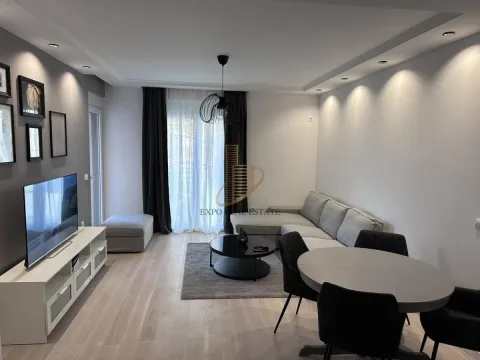 Izdavanje, trosoban stan, 60m², Zvezdara Sve Podlokacije, Beograd
