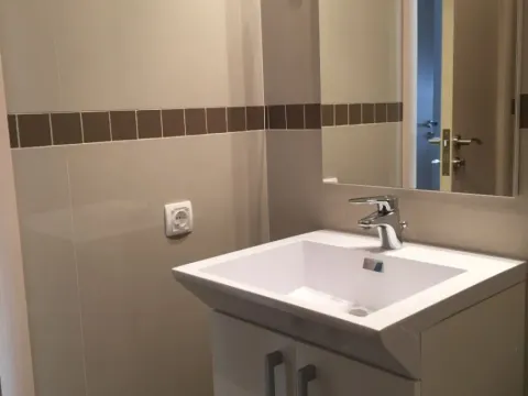 Izdavanje, jednosoban stan, 50m², Rozino, Budva - image 2