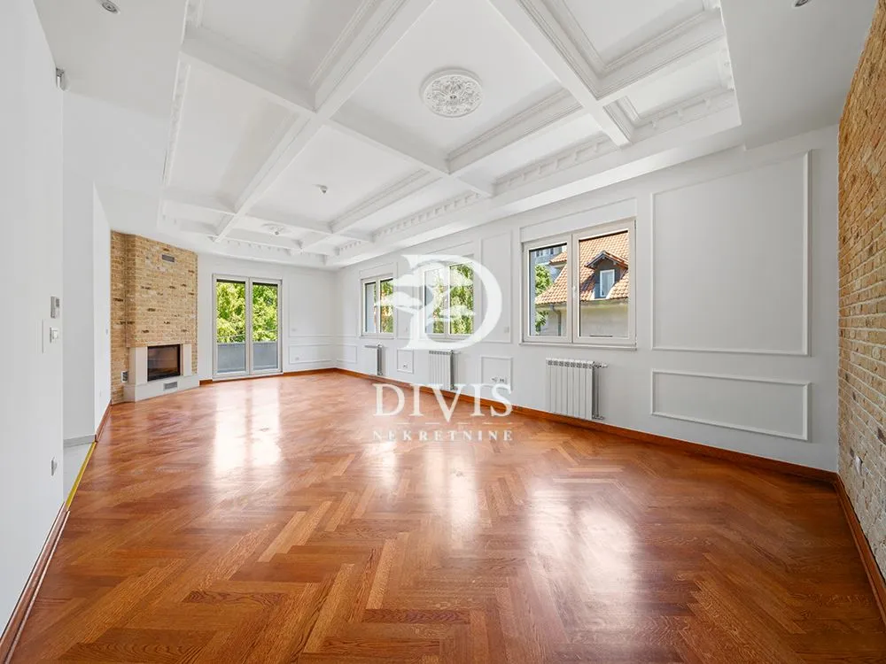 Sale, house, 500m², Zvezdin Stadion, Beograd