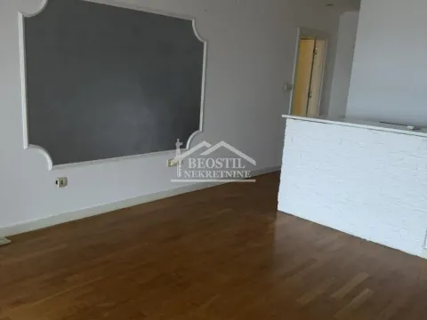 Prodaja, četvorosoban stan, 128m², Zeleno Brdo, Zvezdara Sve Podlokacije - image 6