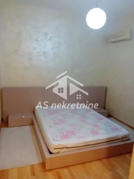 Rent, three bedroom apartment, 98m², Savski Venac, Beograd