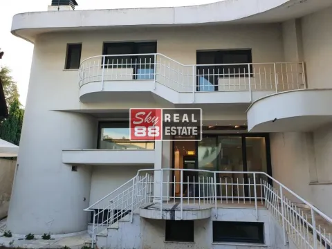 Sale, house, 456m², Savski Venac, Beograd