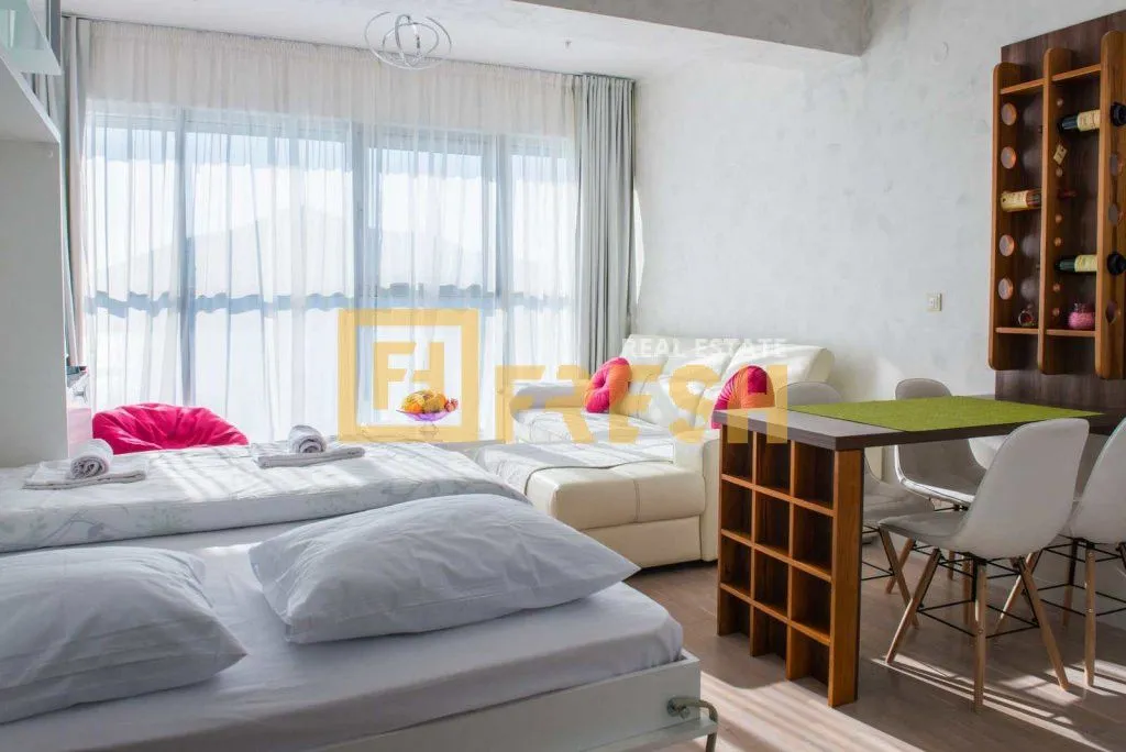 Rent, studio apartment, 29m², Budva, Crna Gora
