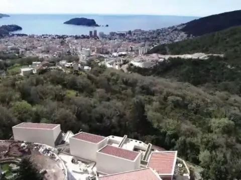 Sale, house, 283m², Centar, Budva - image 2