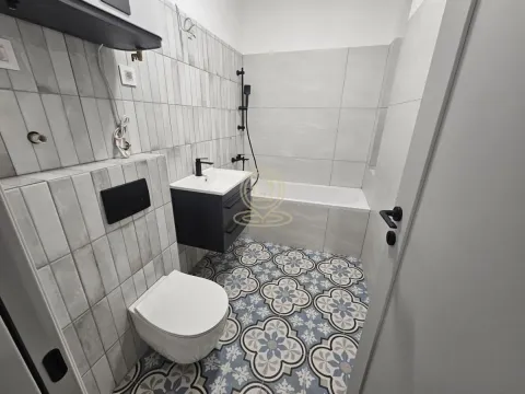 Prodaja, trosoban stan, 85m², Stari grad, Novi Sad - image 14