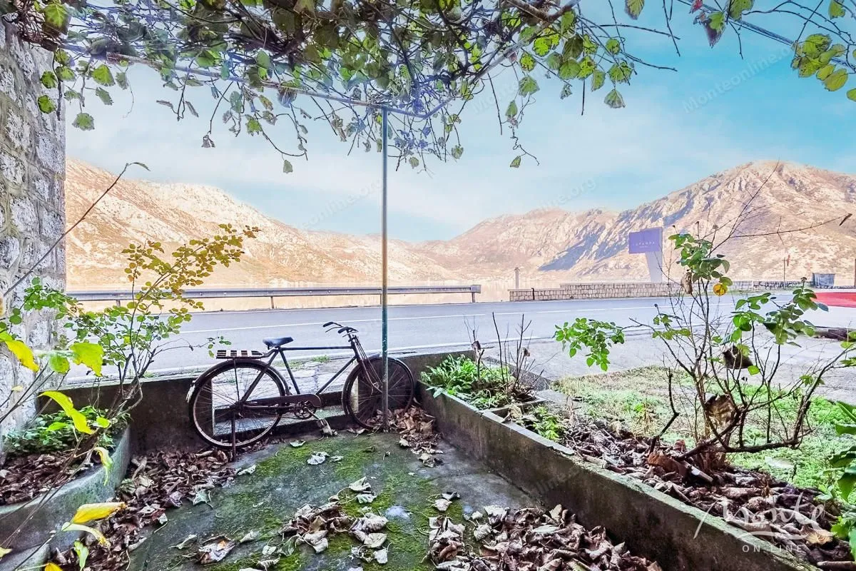 Sale, house, 126m², Kostanjica, Kotor