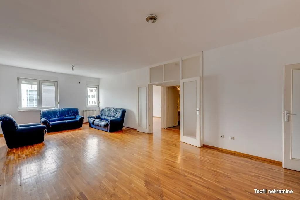 Prodaja, dvosoban stan, 66m², Novi Beograd Sve Podlokacije, Beograd