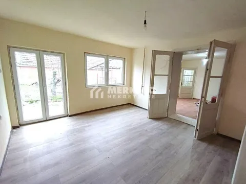 Sale, house, 200m², Elemir, Zrenjanin - image 12