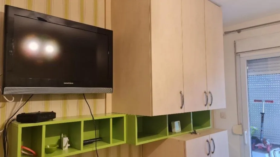 Izdavanje, jednosoban stan, 54m², Preko Morače, Podgorica