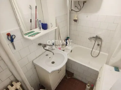 Prodaja, trosoban stan, 71m², Autokomanda, Voždovac Sve Podlokacije - image 14