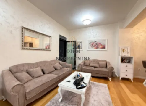 Izdavanje, jednosoban stan, 49m², Podgorica, Crna Gora