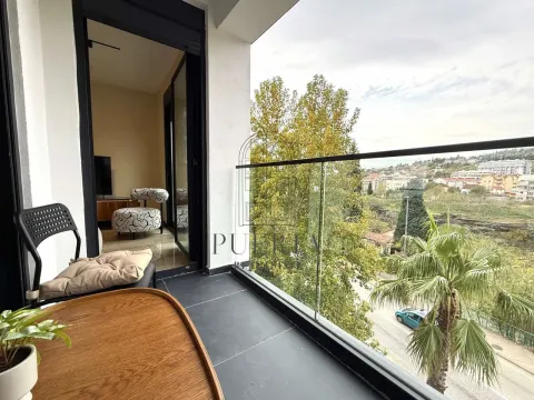 Rent, one bedroom apartment, 45m², Vezirov Most, Podgorica - image 10