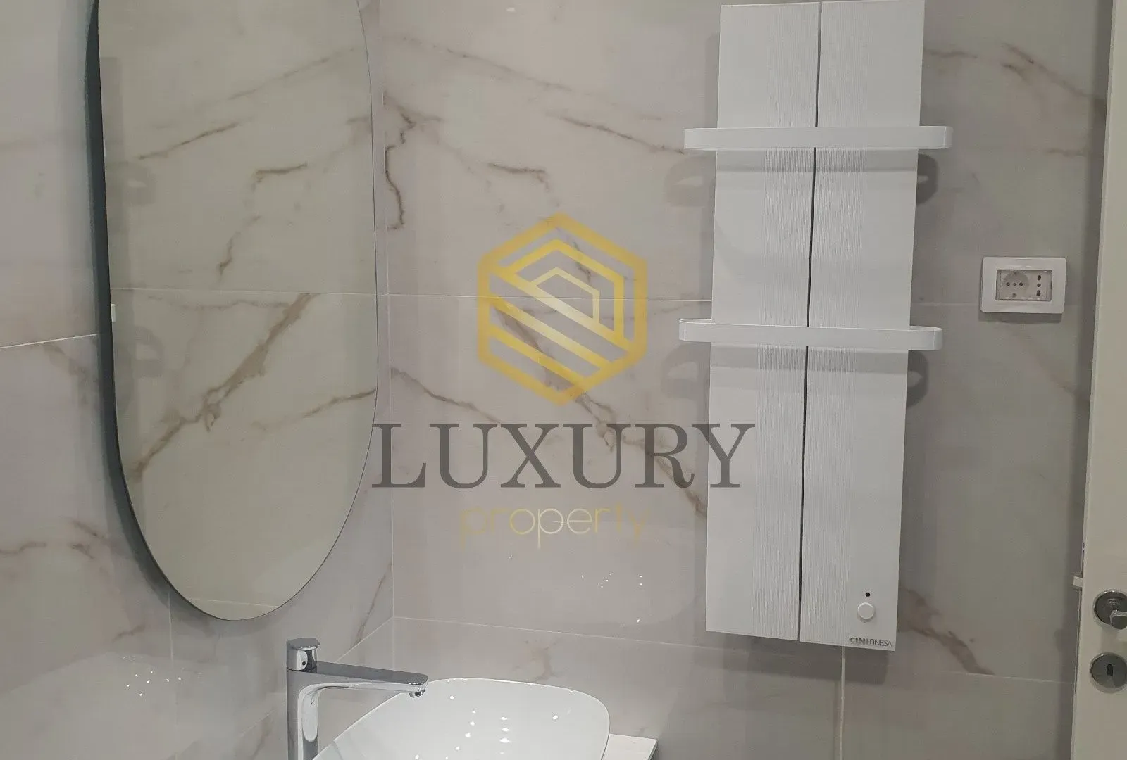 Rent, two bedroom apartment, 84m², Kod Capital Plaze, Podgorica