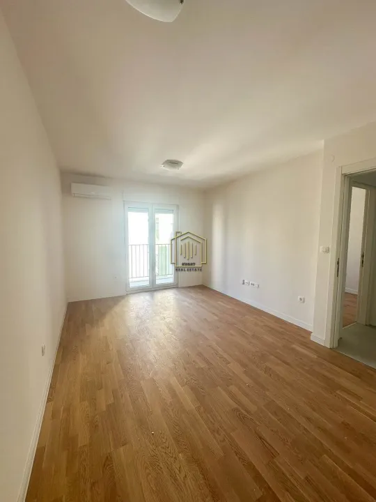 Rent, one bedroom apartment, 39m², Pobrežje, Podgorica
