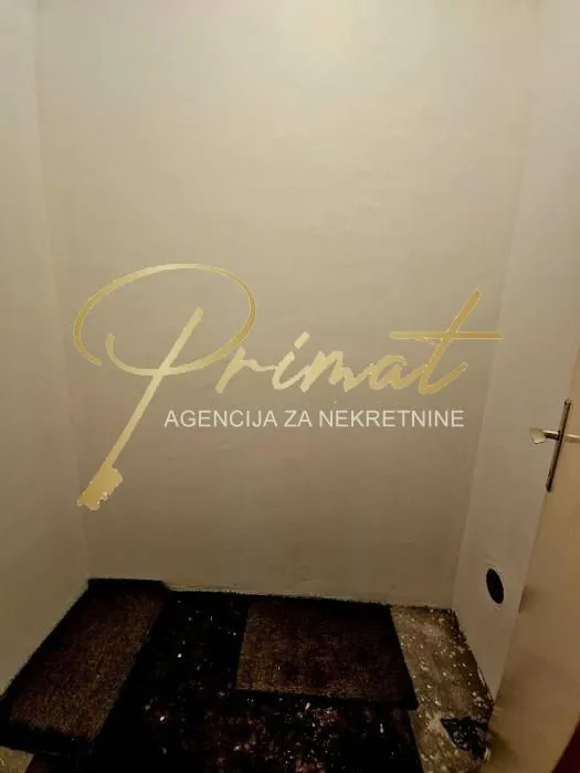 Sale, three bedroom apartment, 84m², Vukov Spomenik, Zvezdara Sve Podlokacije