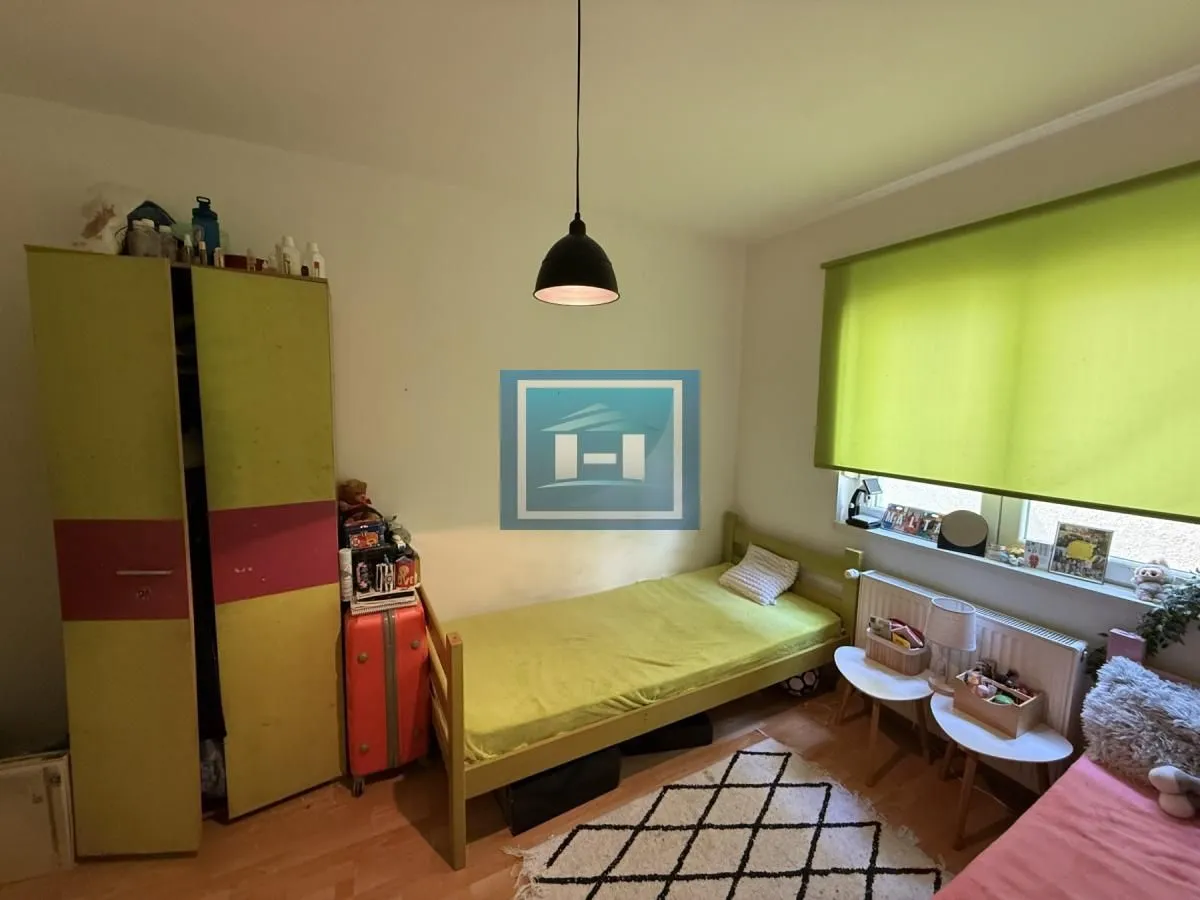 Prodaja, trosoban stan, 79m², Centar, Jagodina