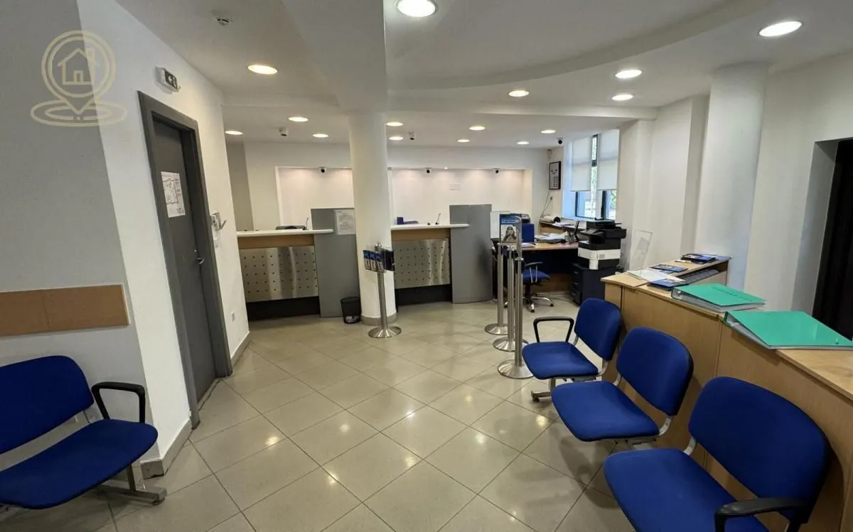Rent, office space, 202m², Centar, Kragujevac