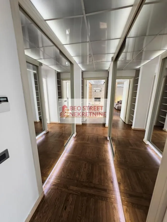 Rent, four bedroom apartment, 148m², Lisičji Potok, Beograd