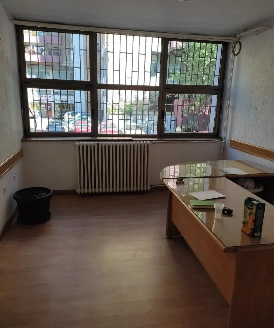 Rent, office space, 100m², Centar, Niš