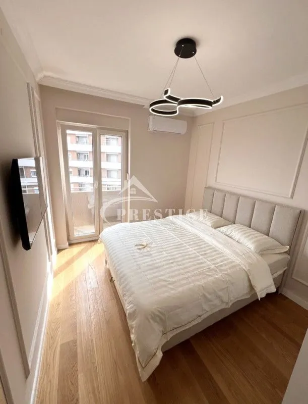Rent, two bedroom apartment, 75m², Central Point, Podgorica