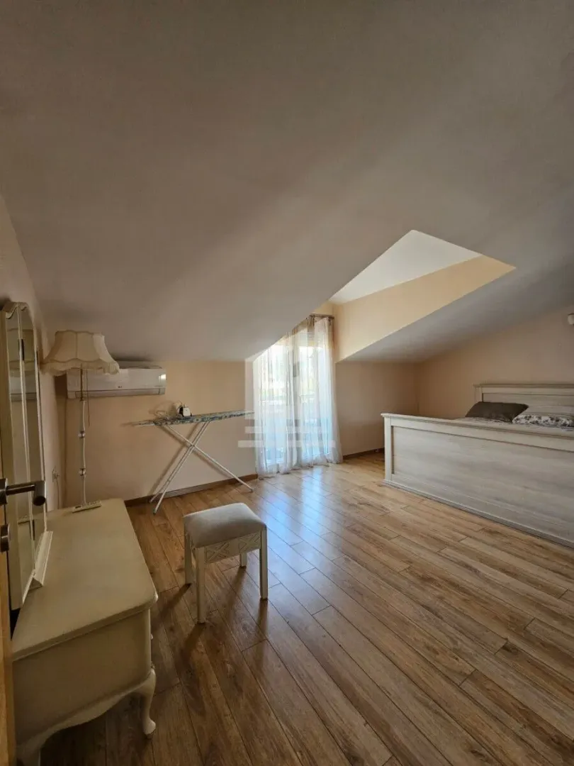 Rent, house, 150m², Zabjelo, Podgorica