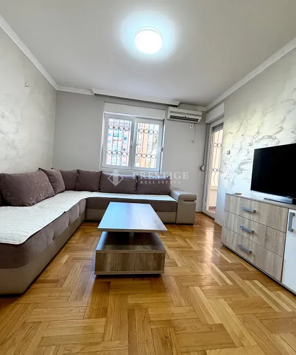 Rent, one bedroom apartment, 45m², Stari Aerodrom, Podgorica